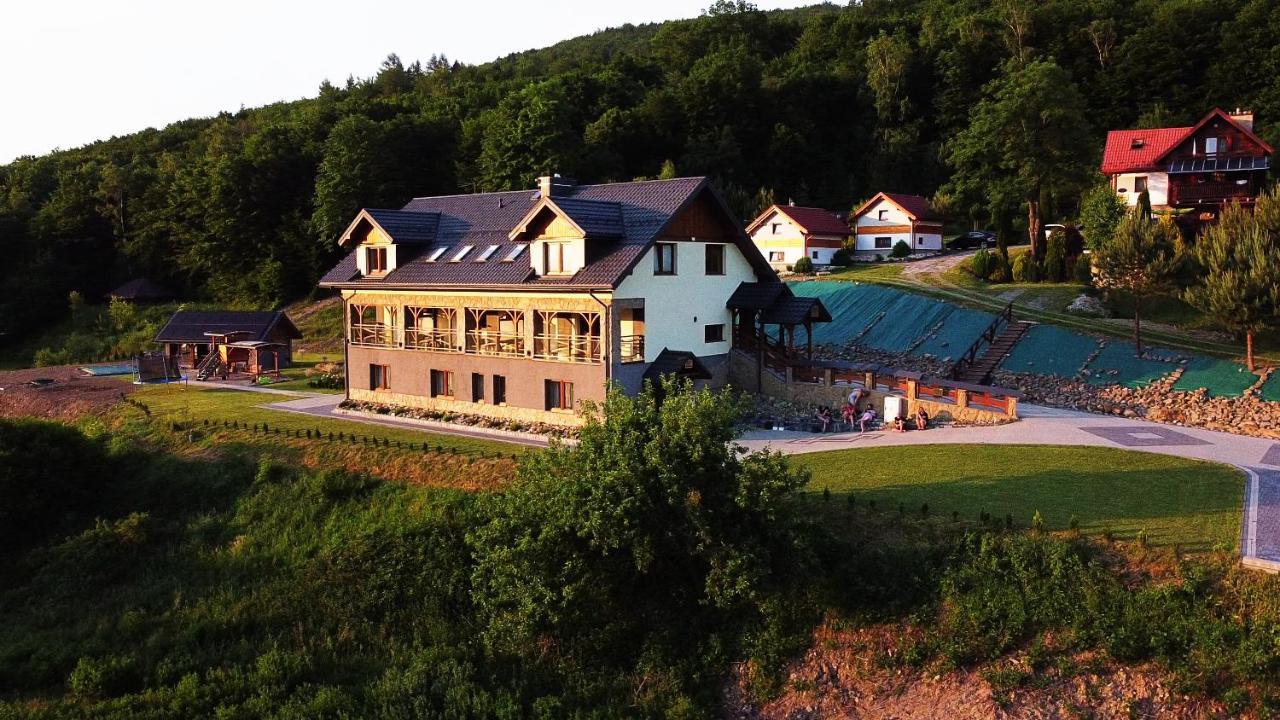 Dobranocka Hotel Malastow Exterior foto